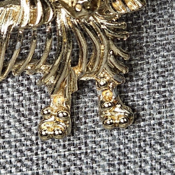 Dog Brooch - Picture 6 of 14